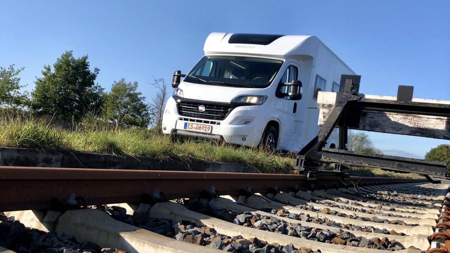 Mooveo Wohnmobil 71 FBH