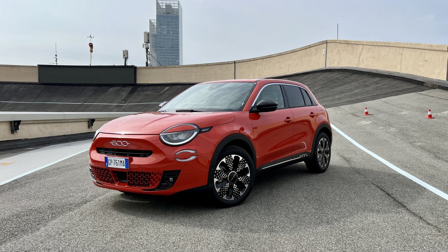 Auf den elektrischen Fiat 500 folgt der größere 600 - nicht nur mit Elektroantrieb.