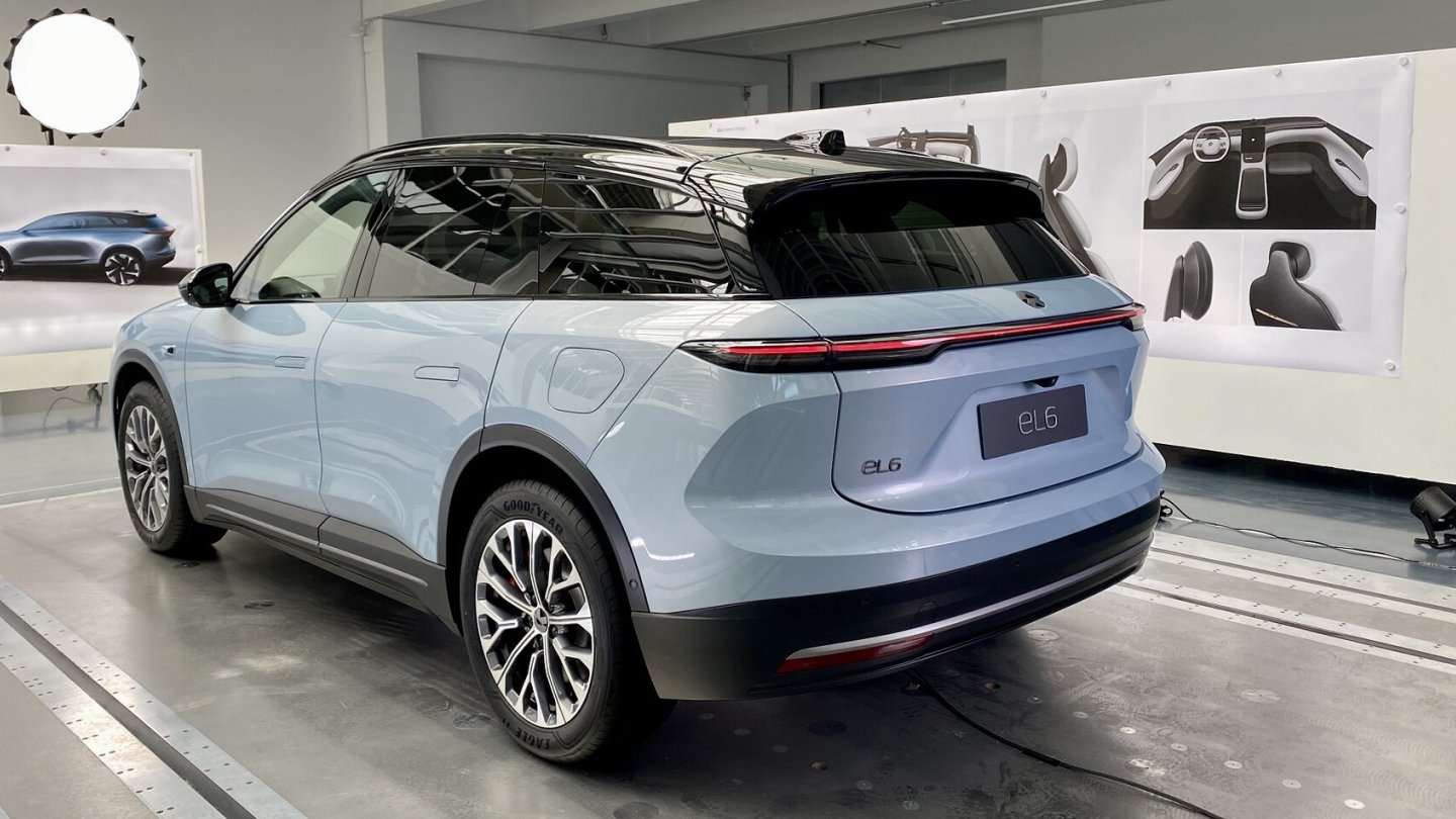 Den Akku kann man mit dem Auto kaufen oder dazu mieten.