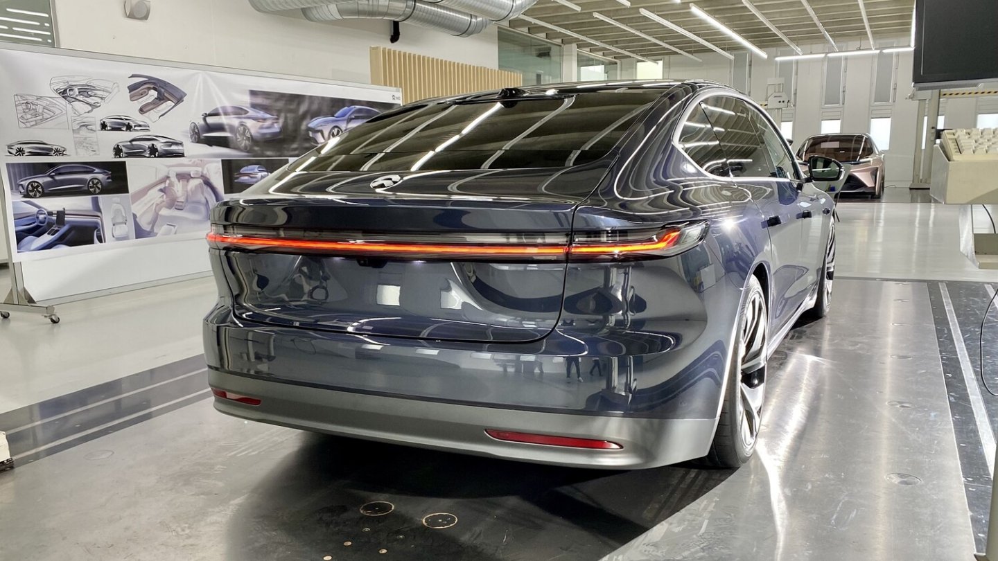 Bei uns startet der Nio ET7 mit Lithium-Ionen-Akkus, die CATL zuliefert.