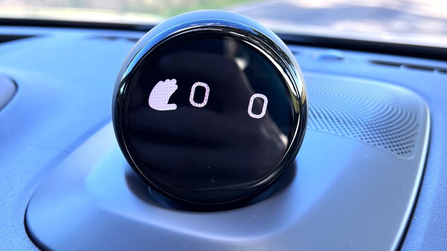 Nomi lässt sich nicht kaufen.