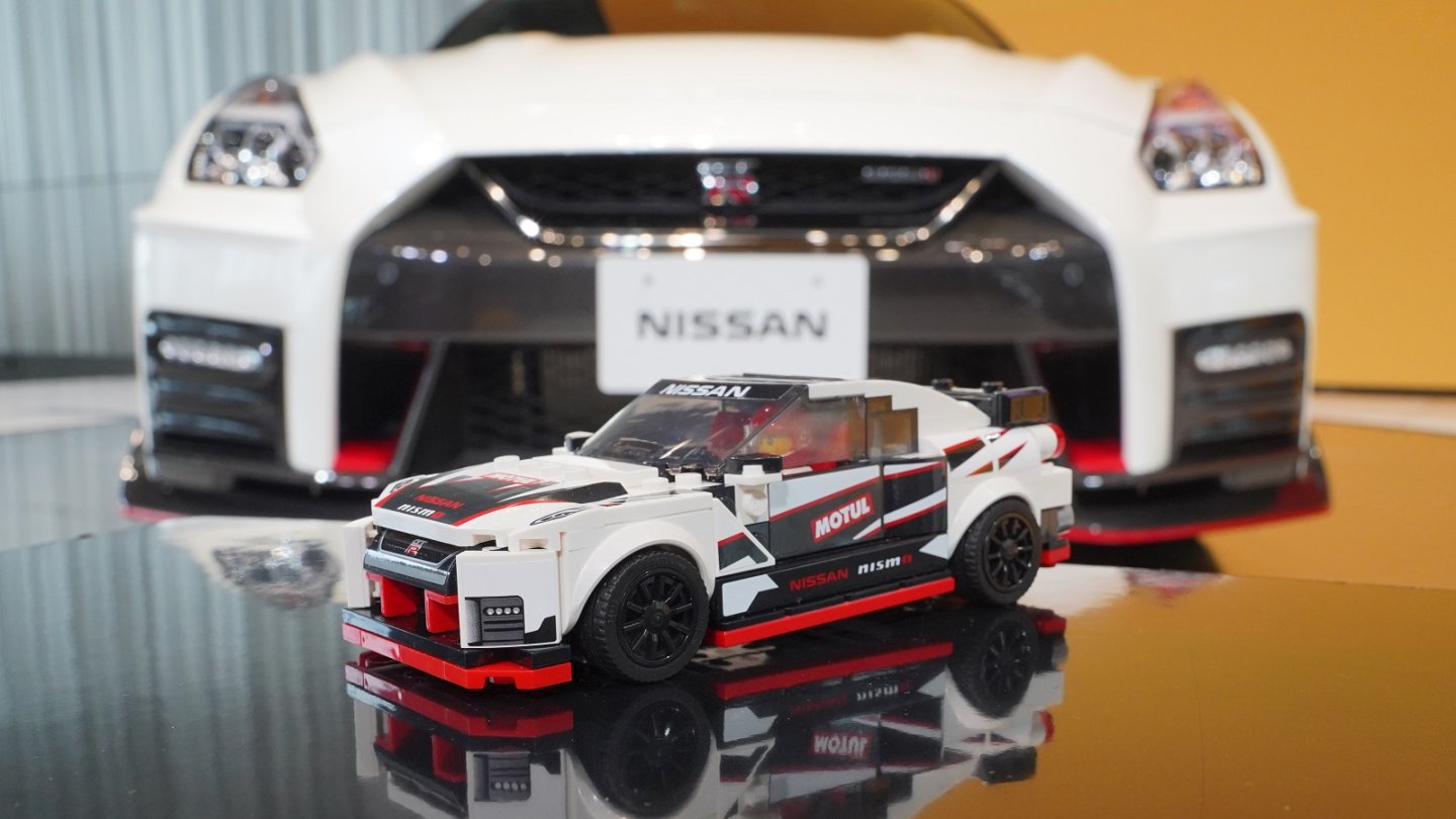 Nissan GT-R Nismo von Lego