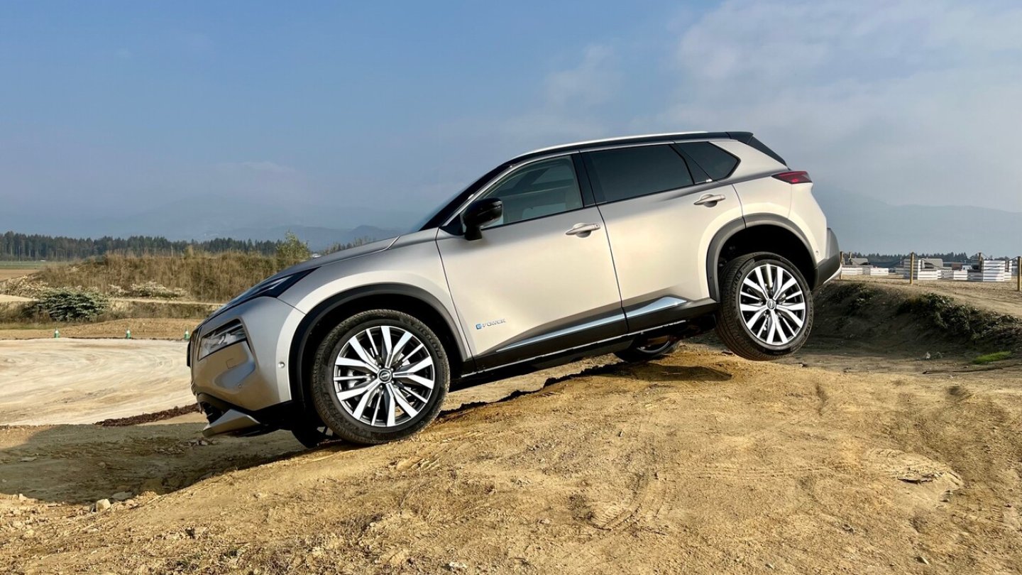 Der elektrische Allradantrieb bietet auch Torque Vectoring.