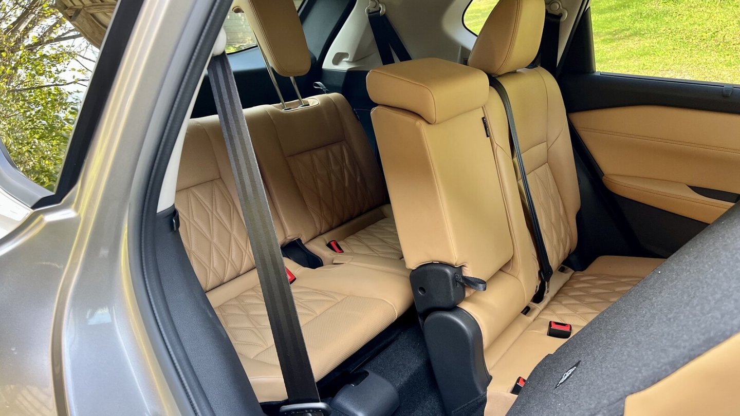 Eine dritte Sitzreihe kostet 800 Euro Aufpreis.