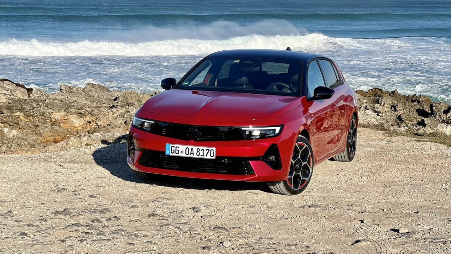 Der Opel Astra 1.2 Turbo trat als GS Line zur Probefahrt an.