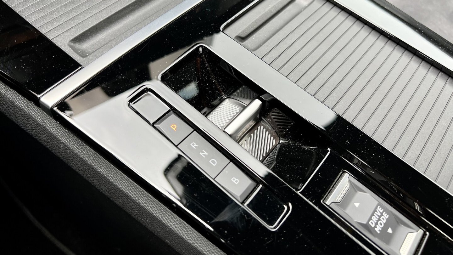 Die B-Stufe des Getriebes erhöht die Energie-Rekuperation.