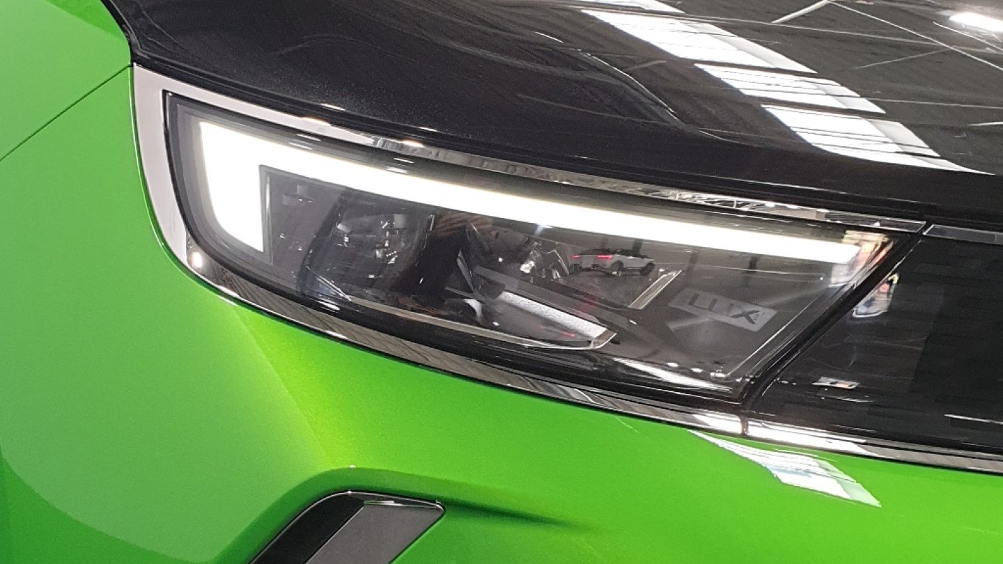 Matrix-LED-Scheinwerfer kosten Aufpreis.