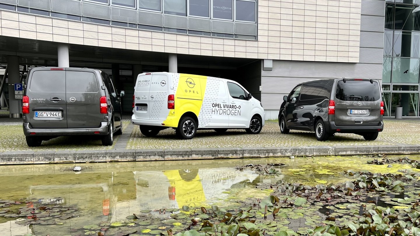 Kaufpreis und Leasingrate liegen deutlich über dem Dieselmodell und dem batterieelektrischen Vivaro-e.