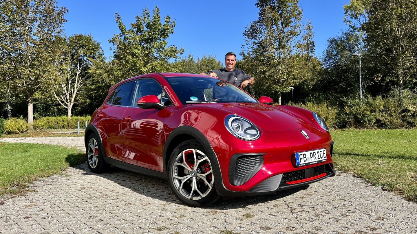 Tipps für ein Facelift: Mehr Ladeleistung, neues Infotainment - und schärfer kalkulierte Preise.