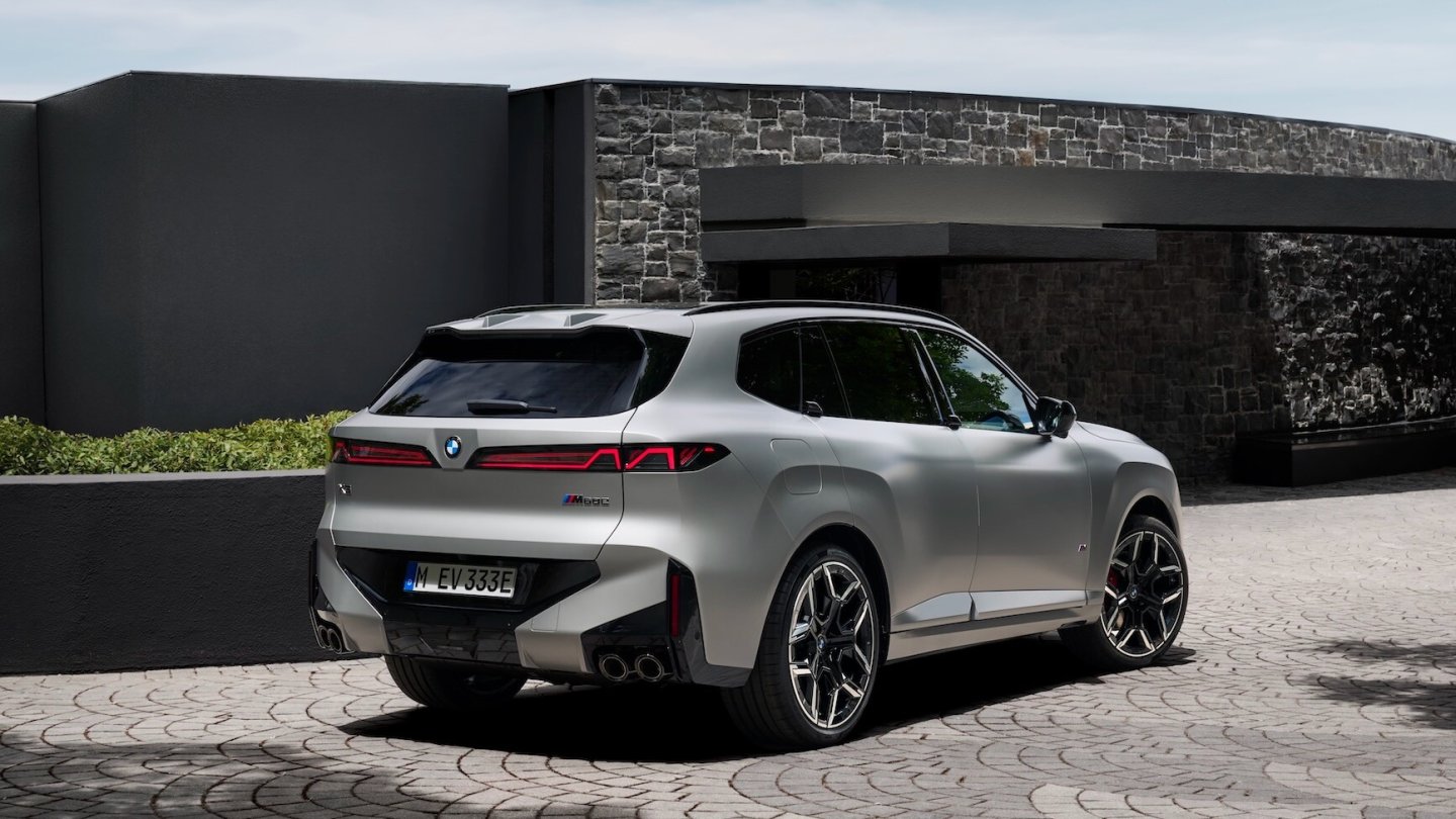 Der stärkere PHEV ist ein M Performance Automobil.
