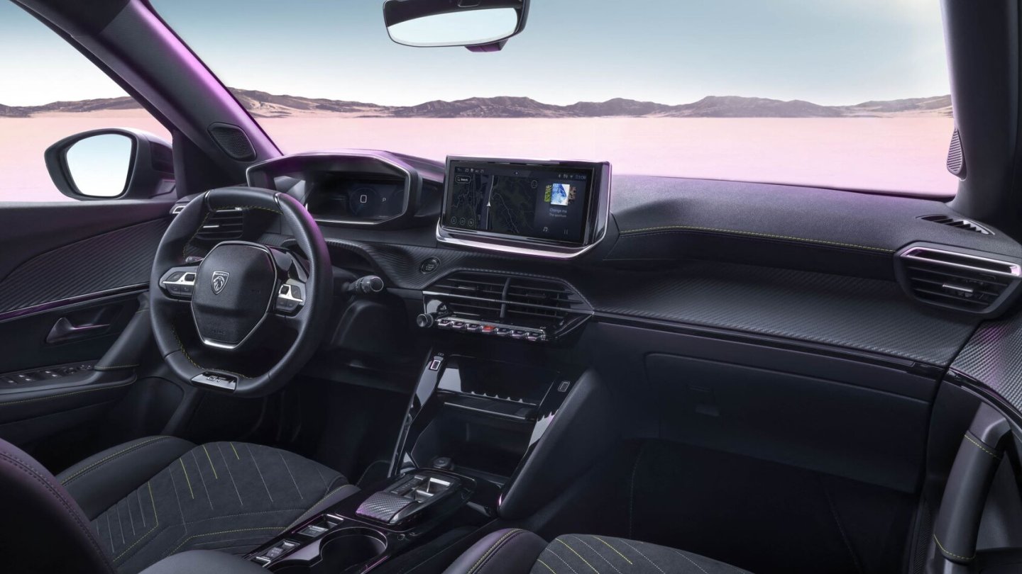 Das Infotainment-Display wächst.