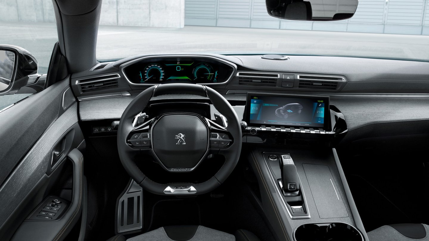 Das Cockpit des Peugeot 508.