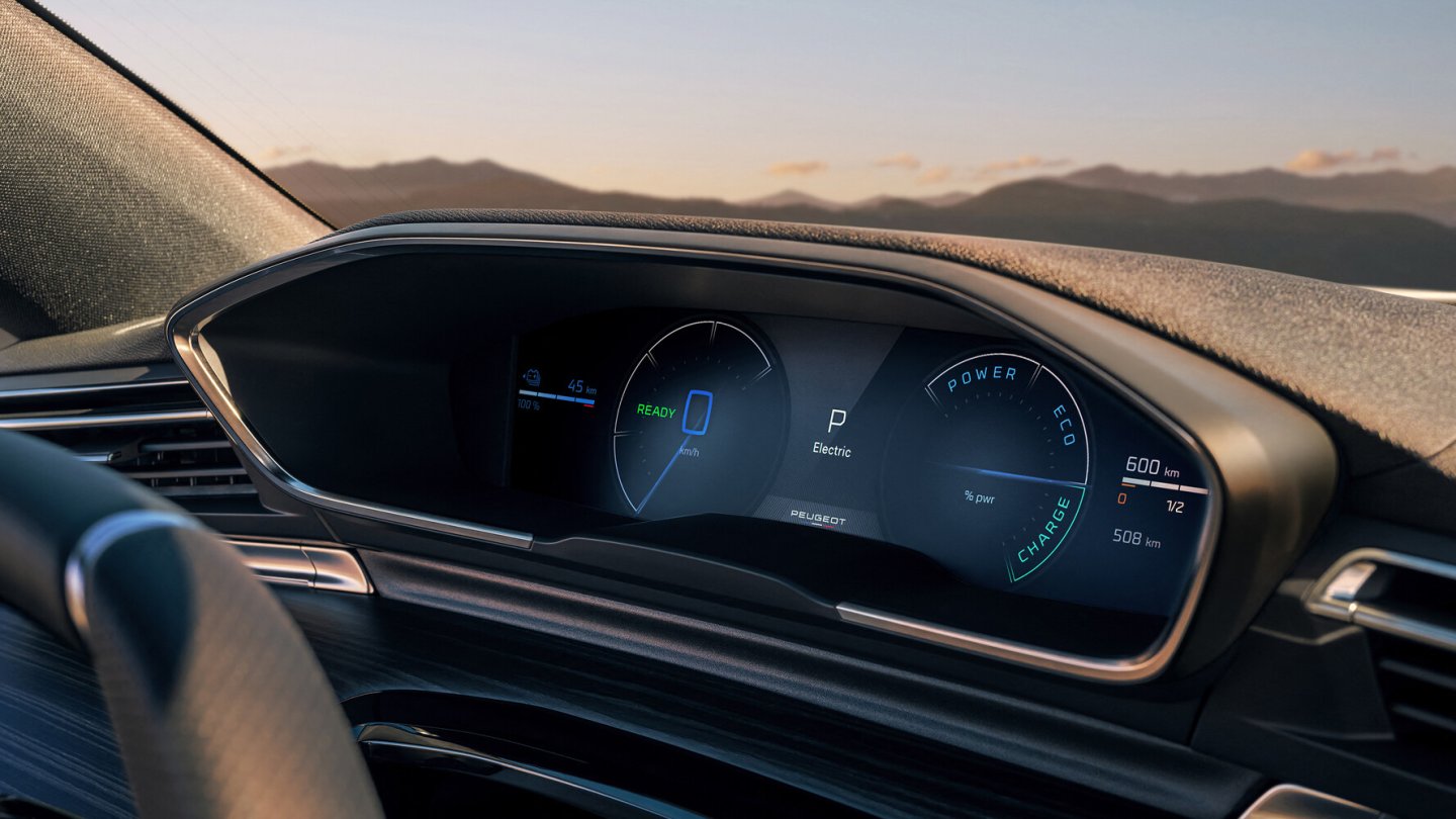 Die digitalen Instrumente bekamen ein neues Layout.