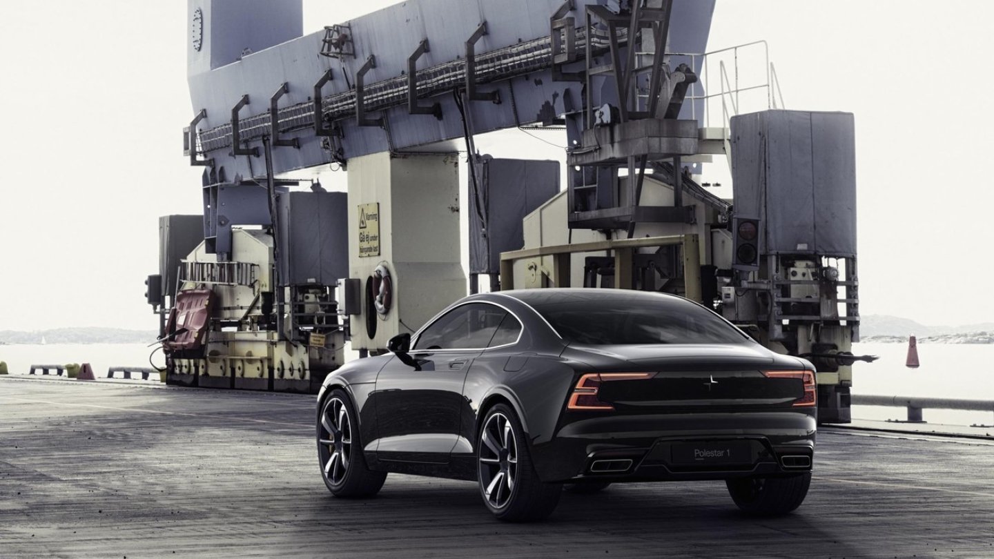 Auch das Heck orientiert sich an der Marke Volvo.