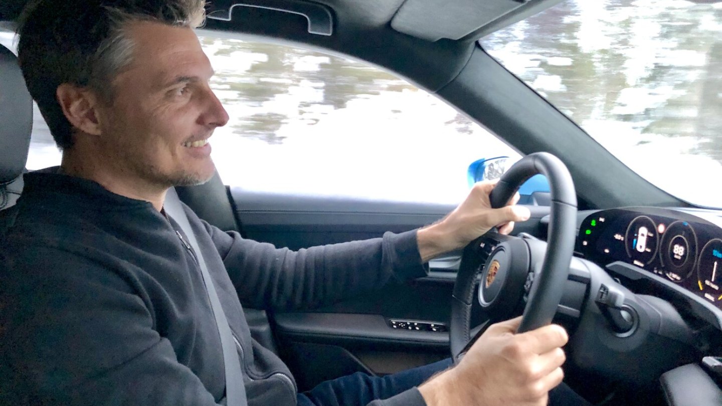 Großer Fahrspaß im Porsche Taycan, auch als 4S.