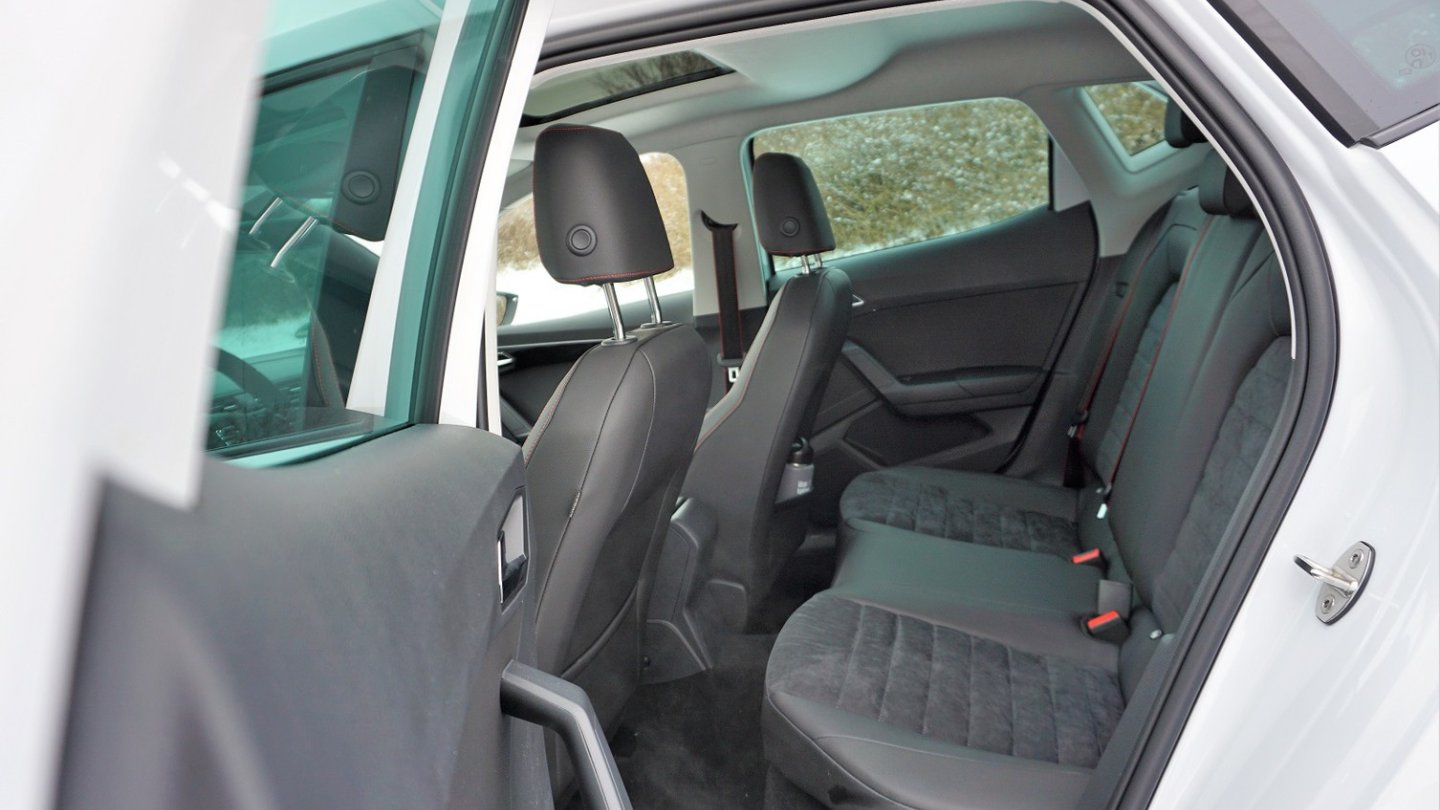 Das Gurtschloss des linken Fondplatzes muss getauscht werden.