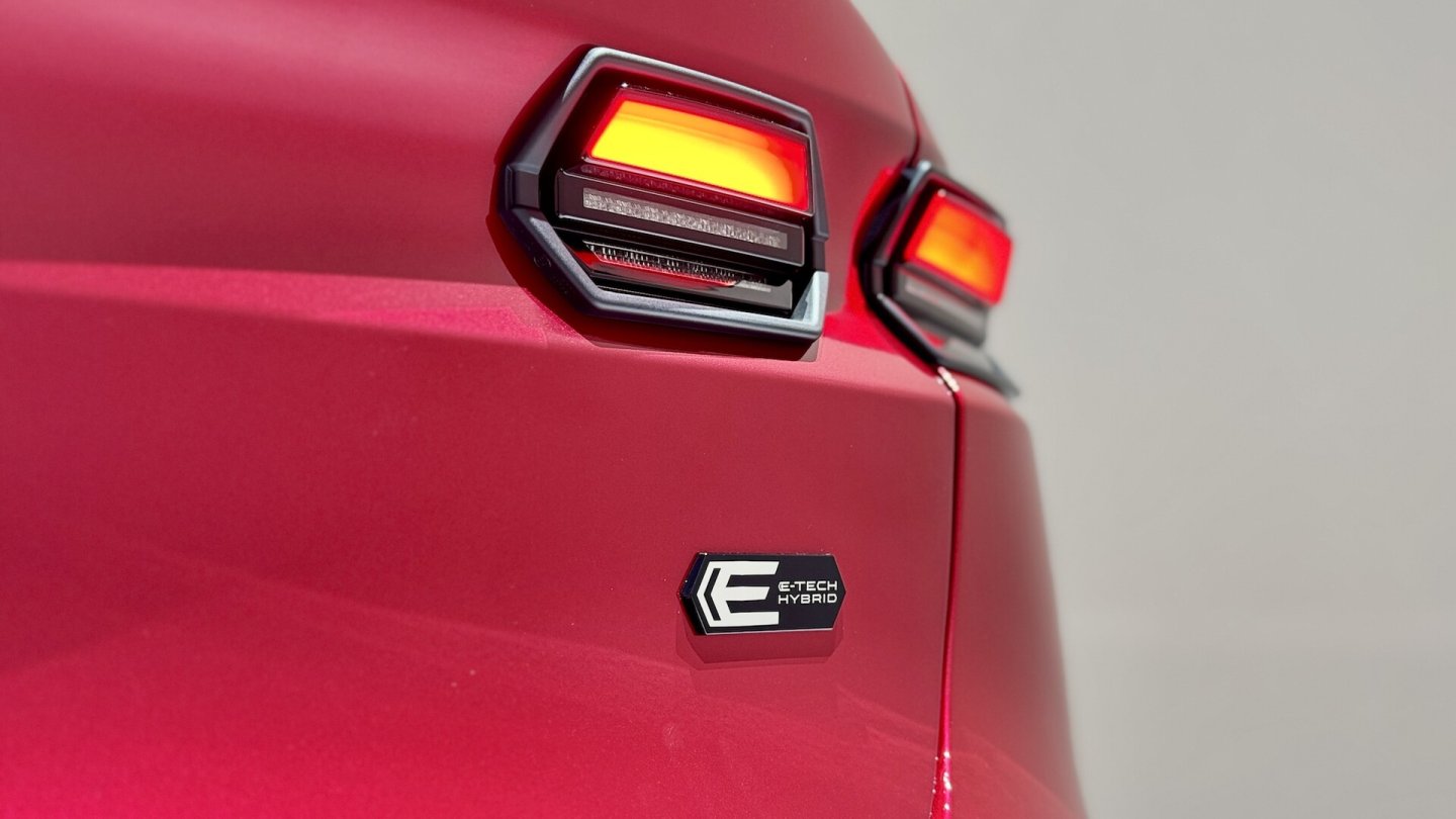 Der Clio Hybrid bekommt die aktuelle Antriebstechnik mit 158 PS Systemleistung.