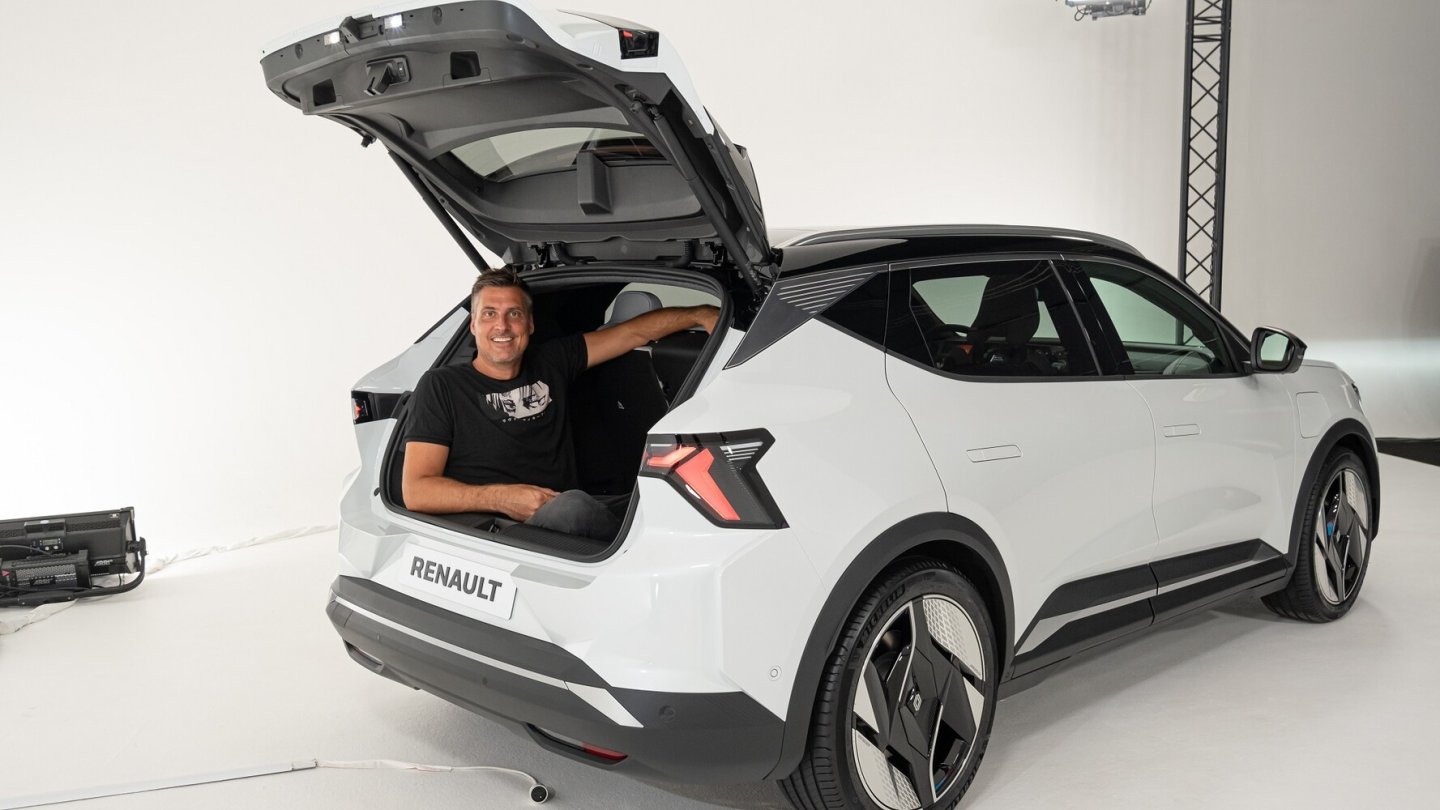 Der neue Renault Scenic bietet einen großen Kofferraum, aber wenig Variabilitäts-Ideen.