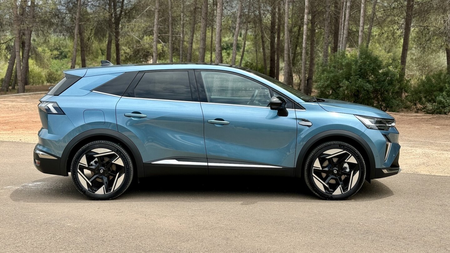 Je nach Ausstattungslinie liegt der Renault Symbioz 1.700 bis 2.600 Euro über dem Captur.