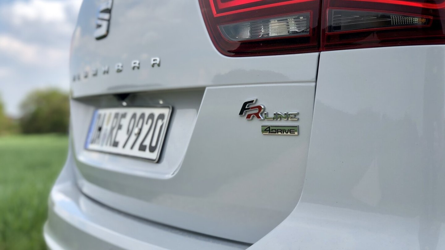 Volle, große Hütte: FR-Line, starker Diesel, Allradantrieb.