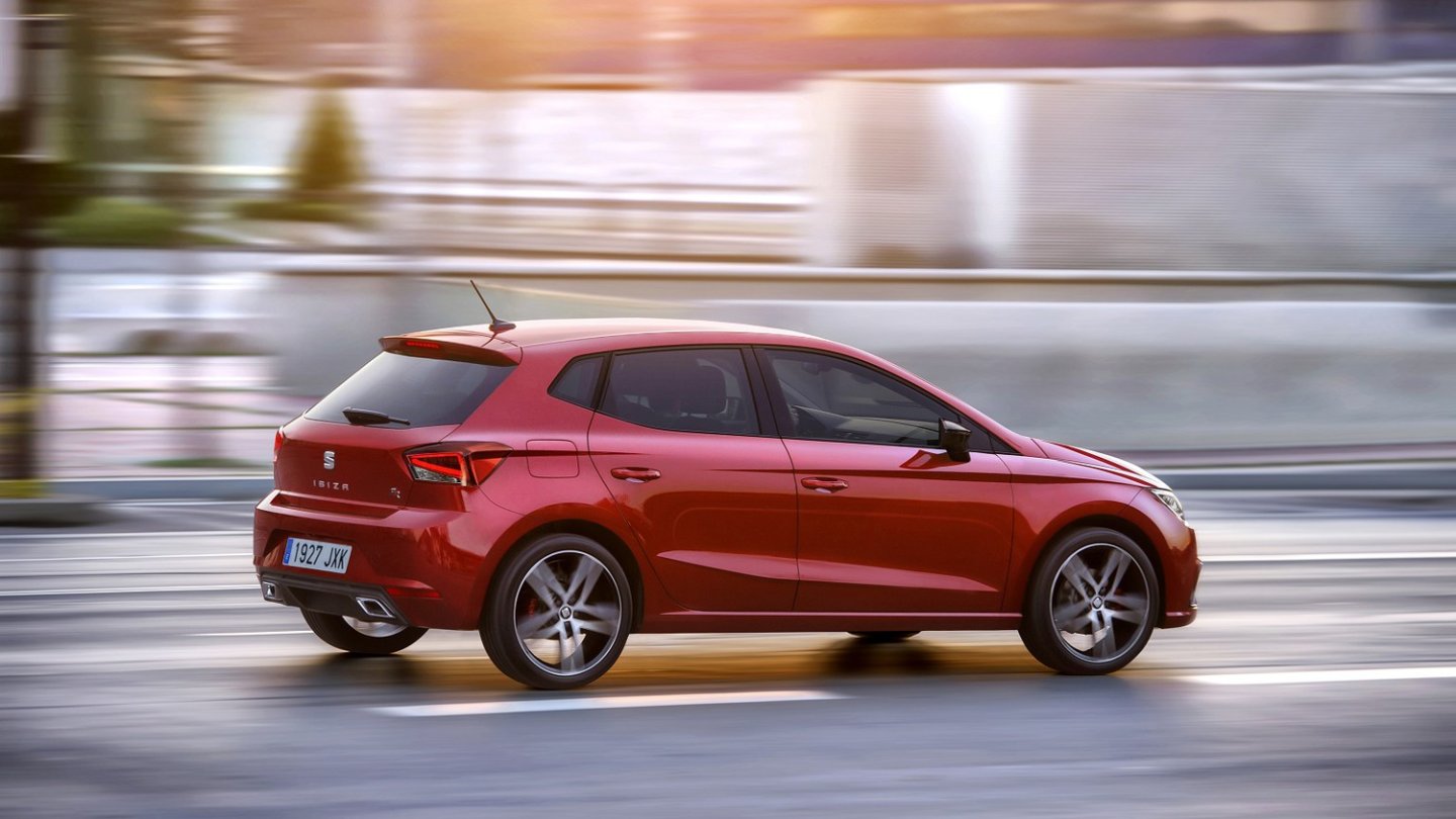 Den Seat Ibiza gibt es nur noch als Fünftürer. Der Kombi ST wird durch das SUV-Modell Arona abgelöst.