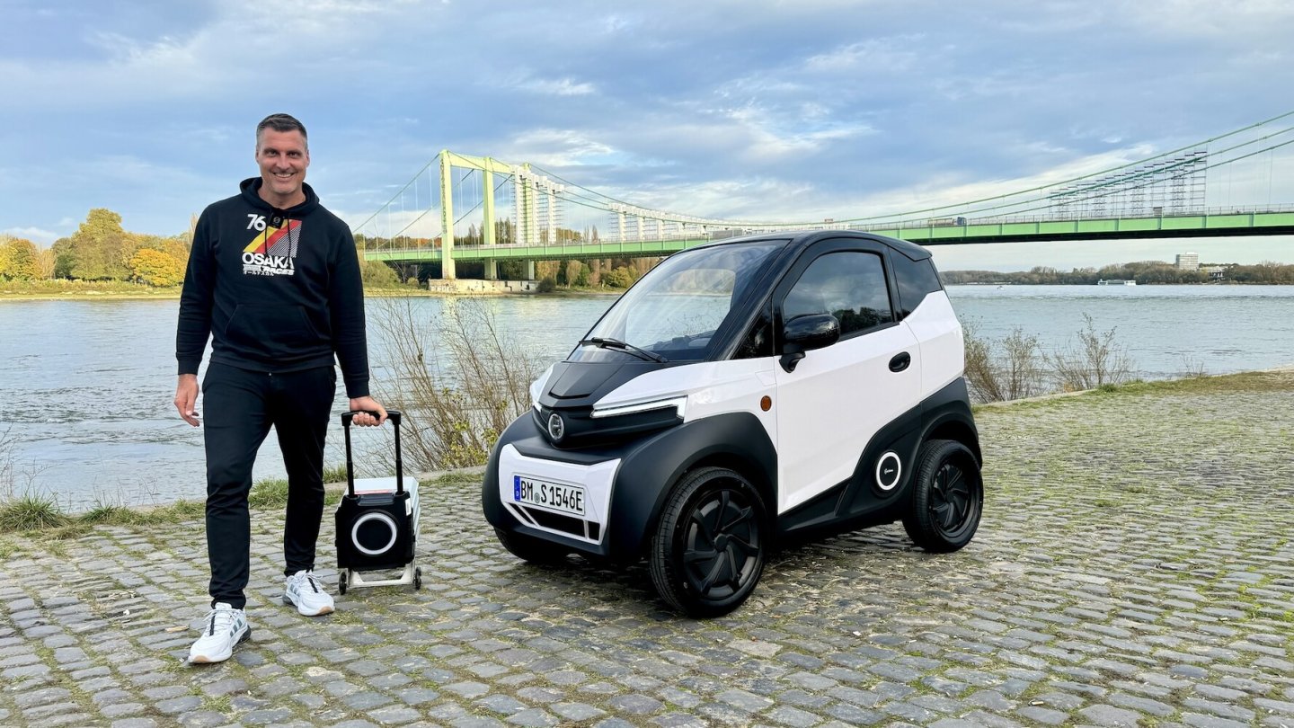 Jeder Akku wiegt stolze 41 Kilogramm.