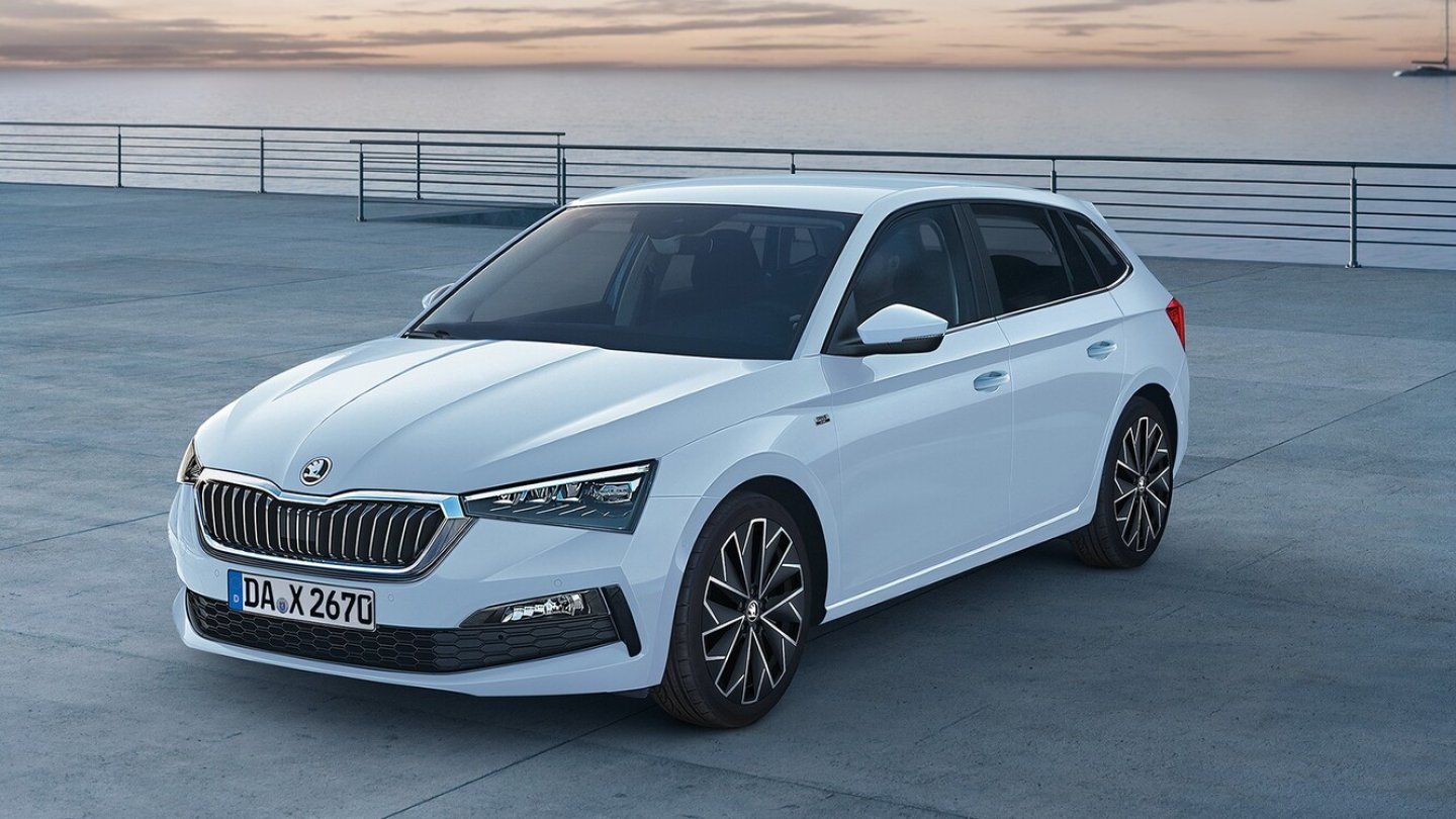 Der Skoda Scala basiert auf dem MQB-A0, ist also auch mit VW Polo und Seat Ibiza verwandt.