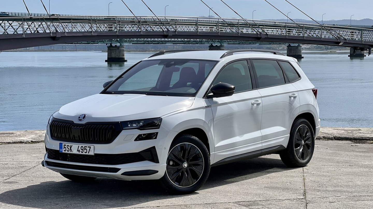 Der Skoda Karoq wird parallel zum Elroq im Angebot bleiben.