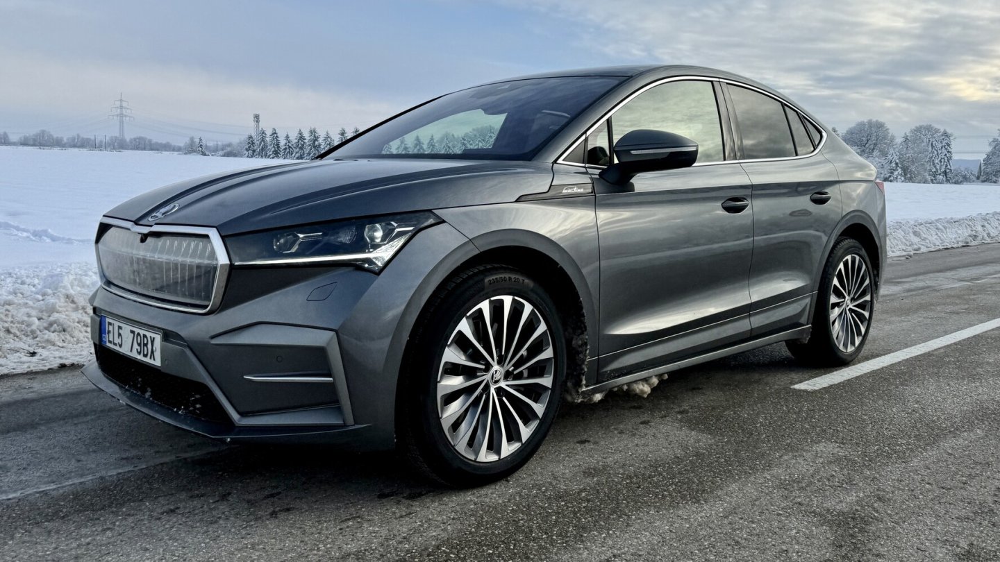 Winterliche Straßenverhältnisse bei unseren ersten Testfahrten.