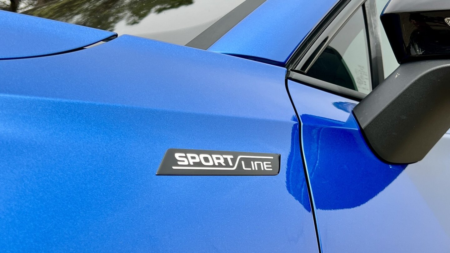 Das Gegenstück zum Kodiawq Sportline heißt in Wolfsburg VW Tiguan R Line.