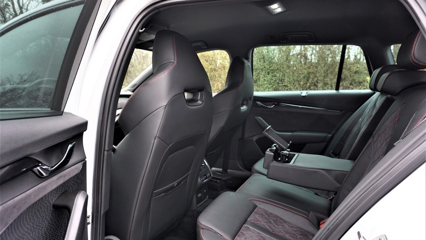 Viel Platz im Fond gehört zu den typischen Octavia-Eigenschaften.