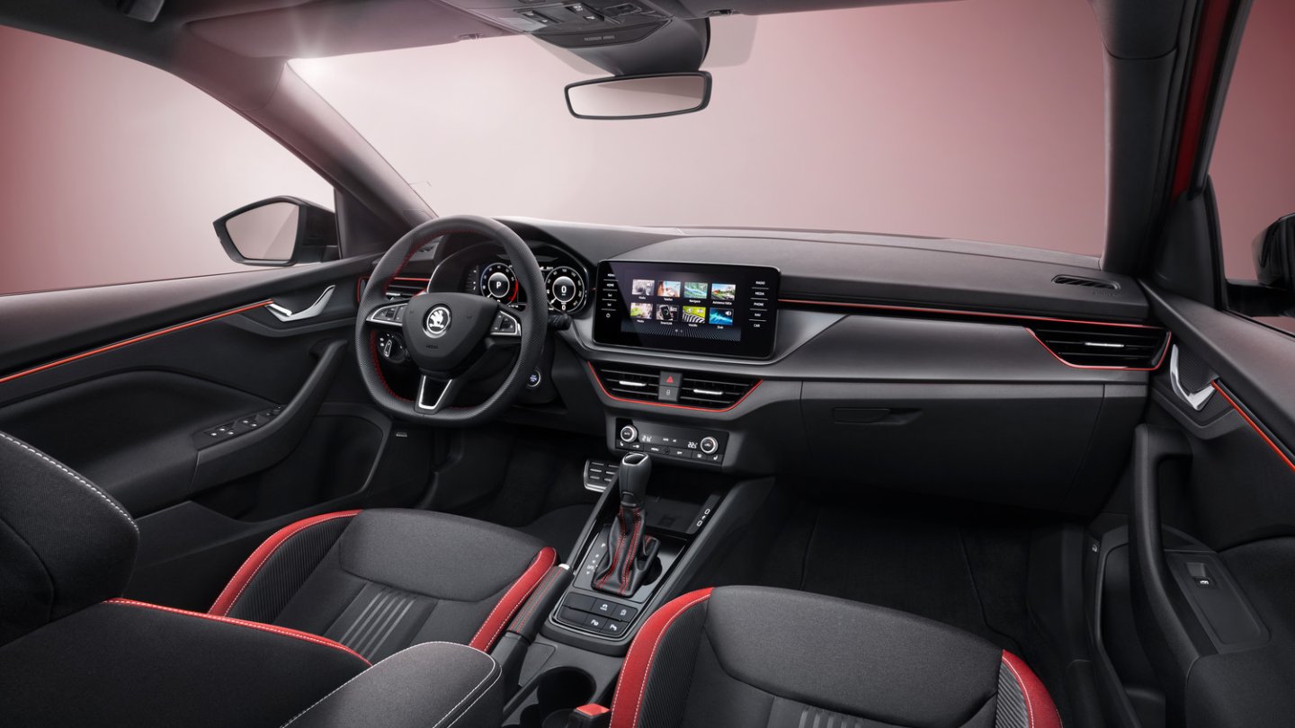 Das Cockpit des Skoda Scala Monte Carlo.