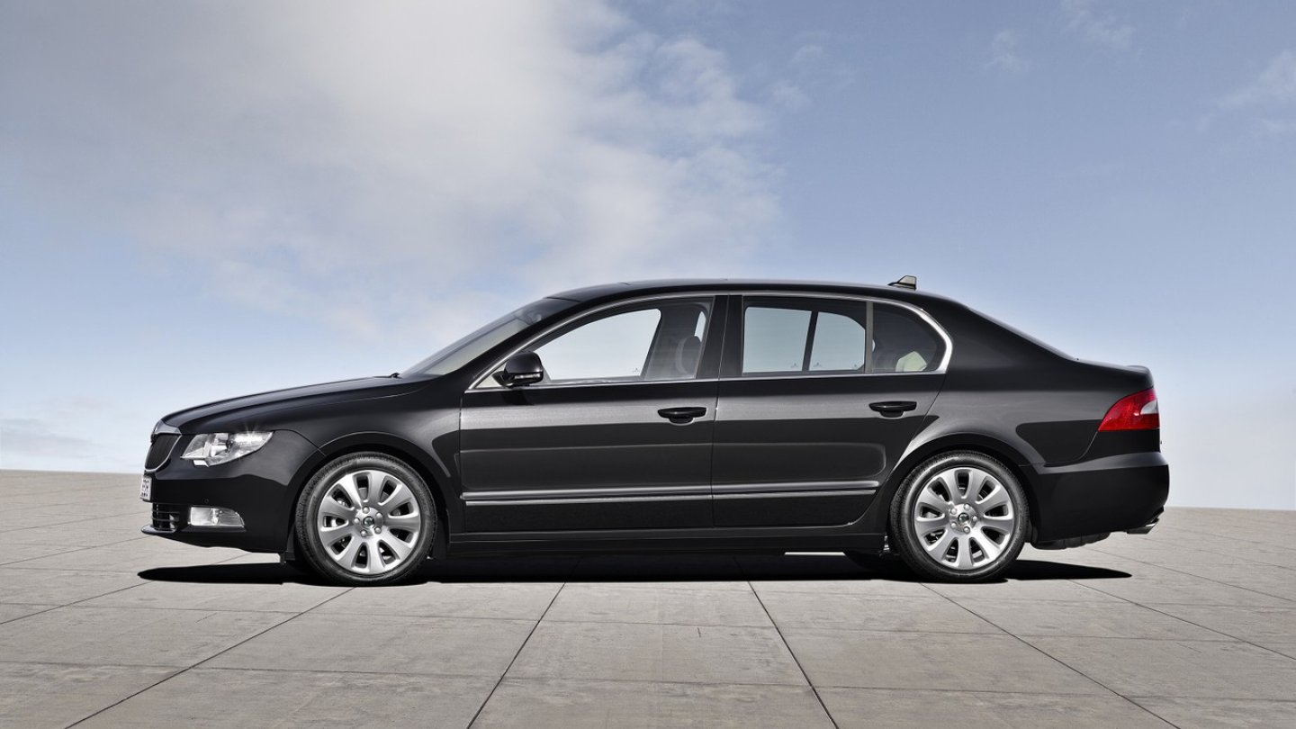 Die Superb Limousine ab 2008.
