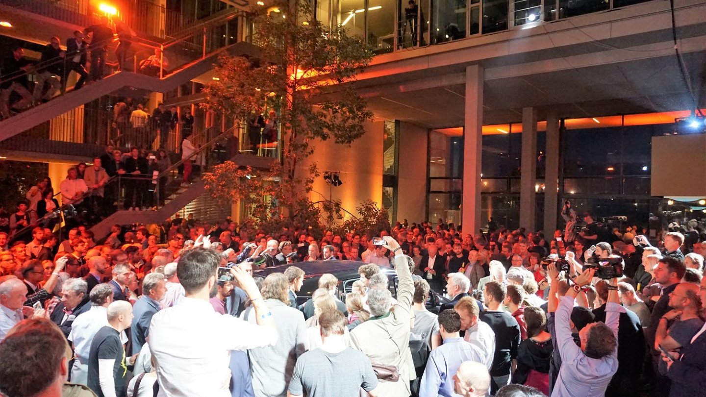 IAA 1985? Nein, Sono zeigt sein Elektroauto.