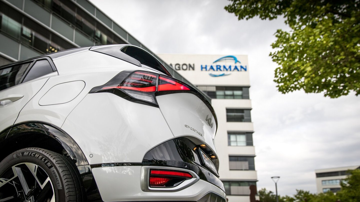 Harman liefert Soundsysteme unter verschiedenen Marken an die Automobilhersteller.