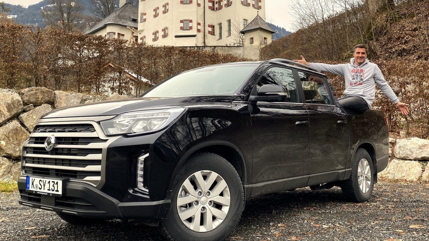 Trotz seiner schieren Größe passt der SsangYong Musso Grand gut ins Leben.