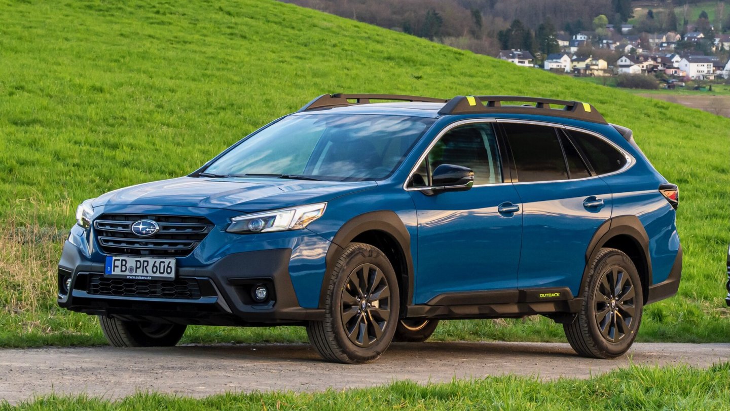 2,5 Liter Hubraum gibt es aktuell bei uns im Subaru Outback, hier aber noch ohne Elektrifizierung.