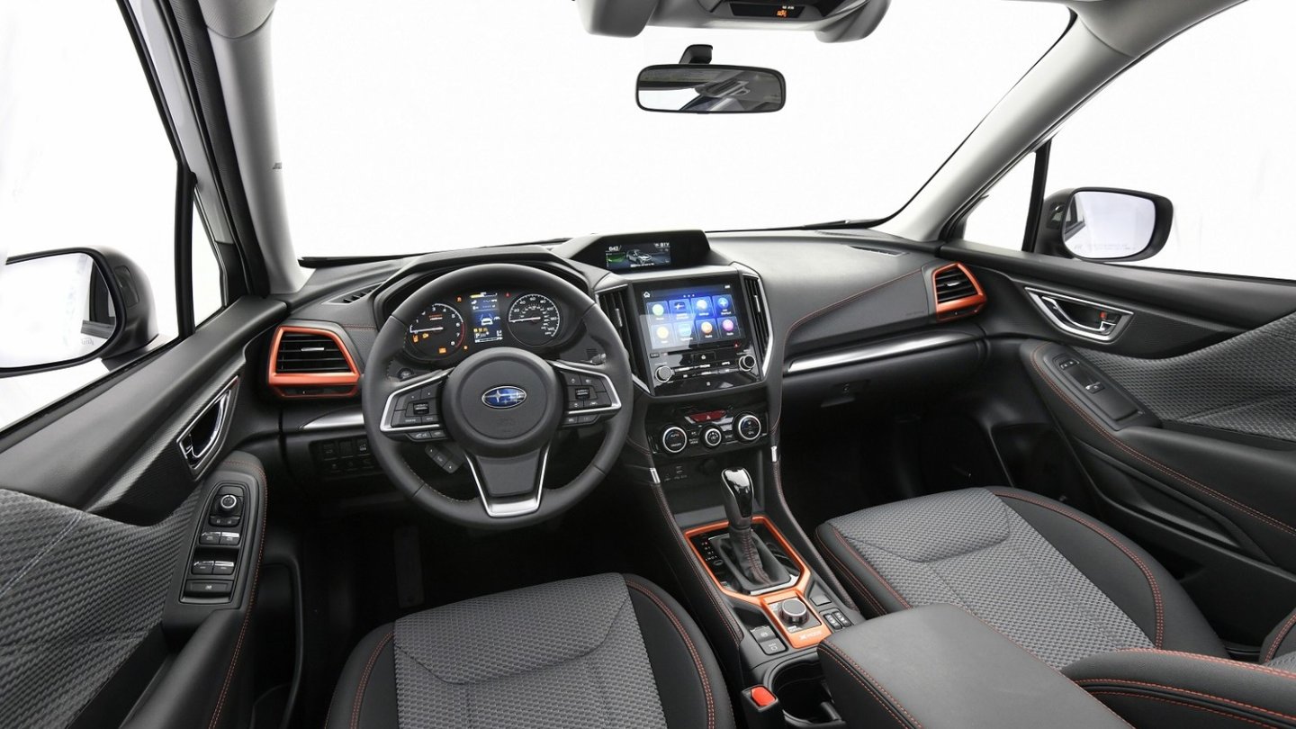 Das Cockpit des neuen Subaru Forester ähnelt dem in Impreza und XV.