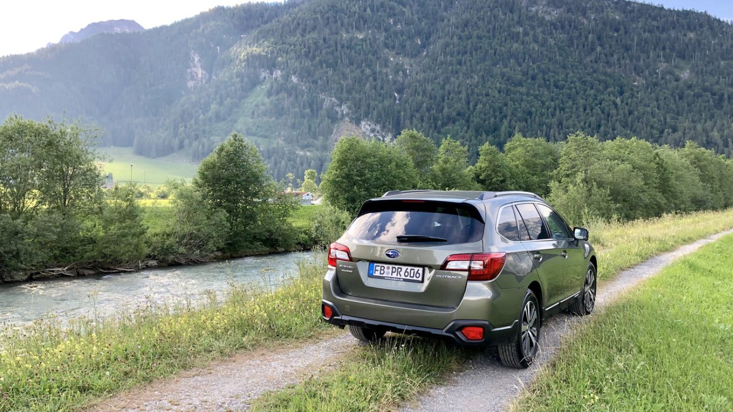 In der Farbe Wilderness Green gibt sich der Outback naturverbunden.