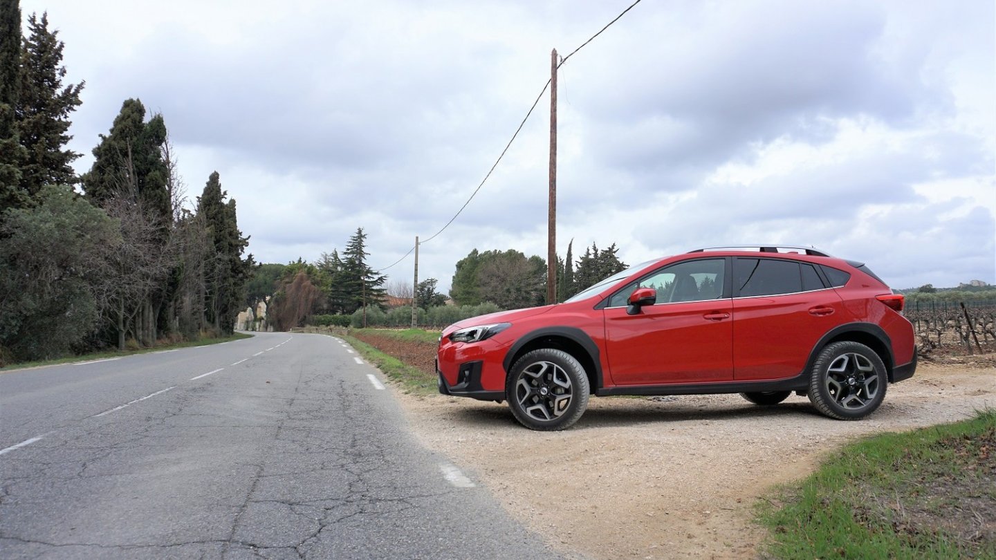 Auf unbefestigtem Boden ist der Subaru XV ebenso tapfer wie aus Asphalt.