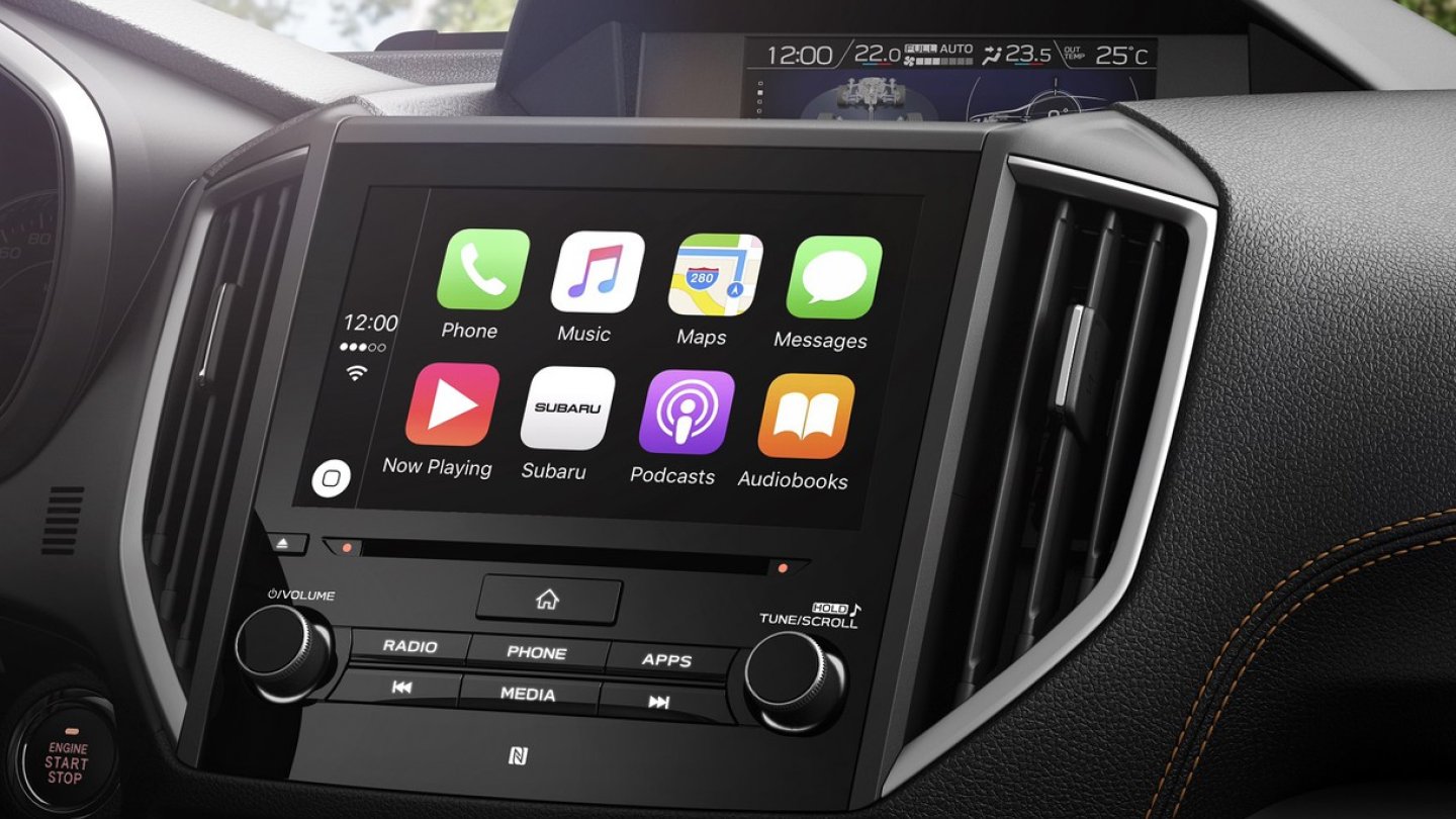 Das neue Radio-Navi kann auch Apple Car Play.