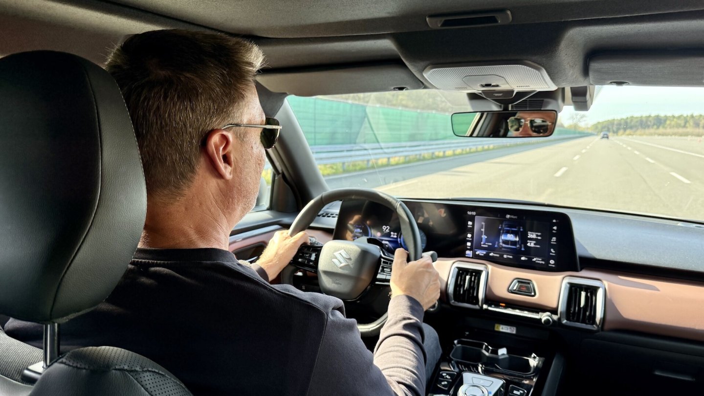 Wir konnten den neuen Suzuki e Vitara bereits ausführlich Probefahren.