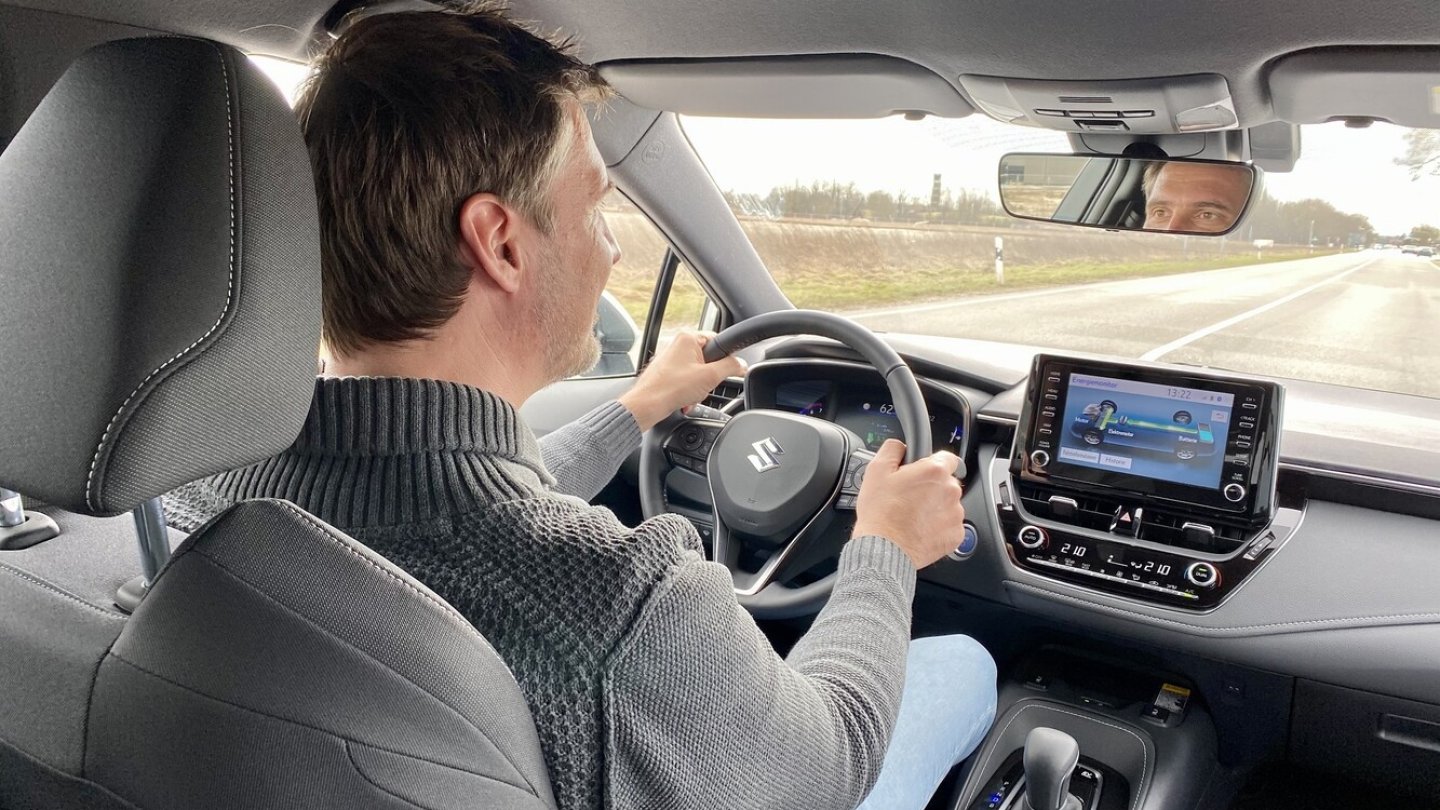 Gemütlich und komfortabel: Das liegt dem Suzuki Swace am ehesten.