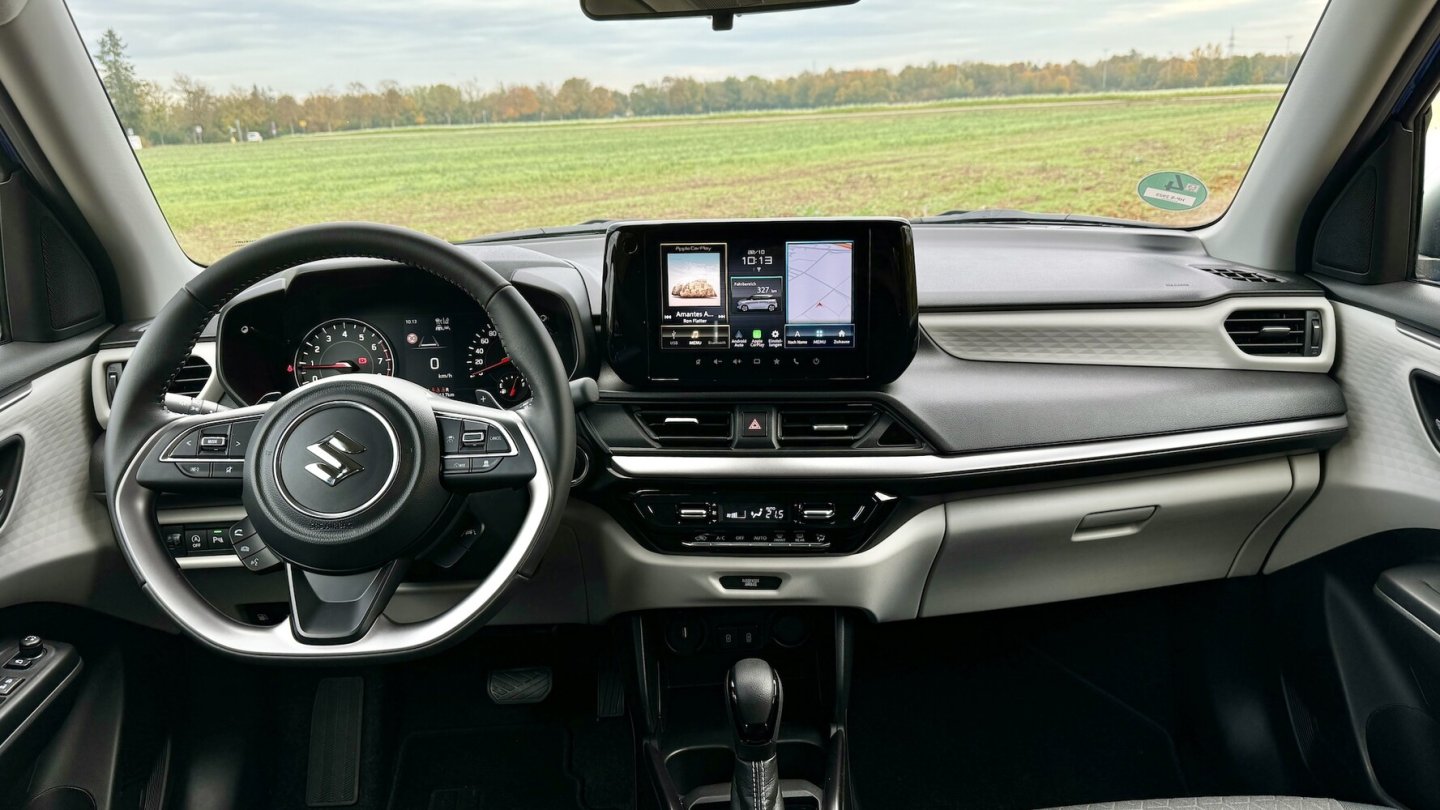 Die Bedienung im Cockpit des Swift dürfte niemanden vor große Probleme stellen.