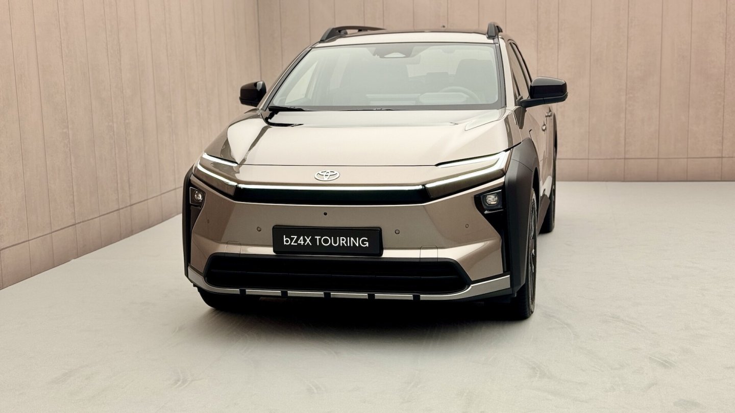 Toyota dürfte mit dem bZ4X Touring auch Kunden ansprechen, die aktuell beim VW-Händler vorstellig werden.