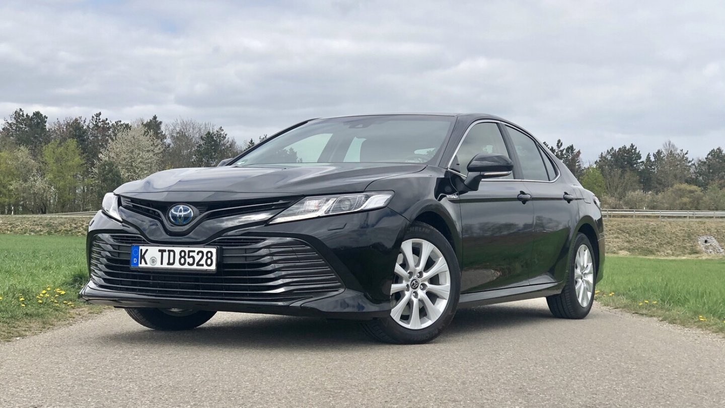 Toyota Camry Hybrid