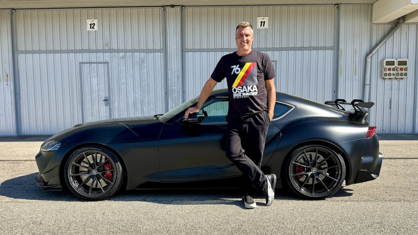 Jedes der 300 Exemplare der Toyota GR Supra A90 Final Edition ist mattschwarz lackiert.