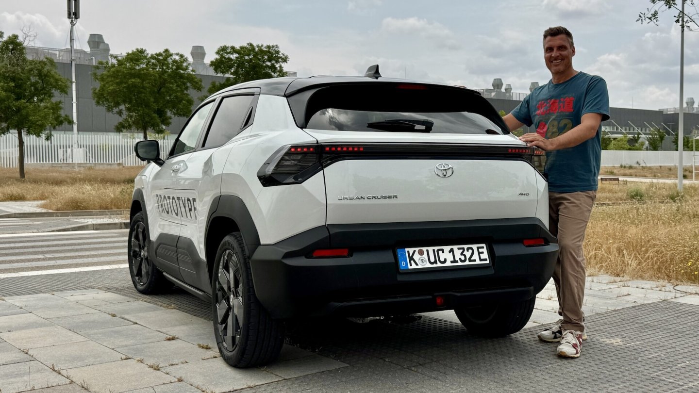 Bestellbar ist der neue kleine Elektro-Toyota bereits, ab Spätsommer wird er ausgeliefert.