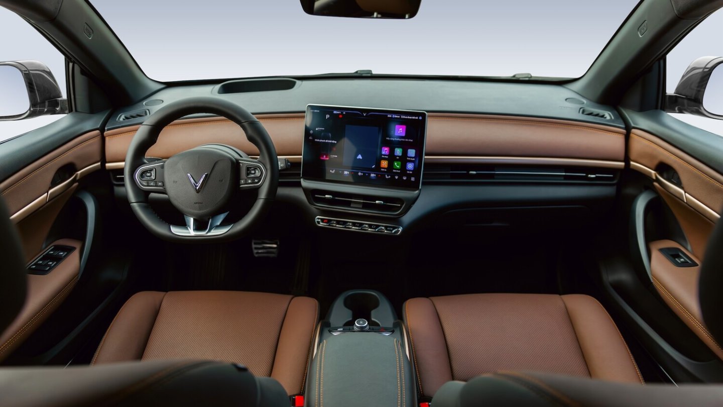 Das Cockpit des Vinfast VF 6.