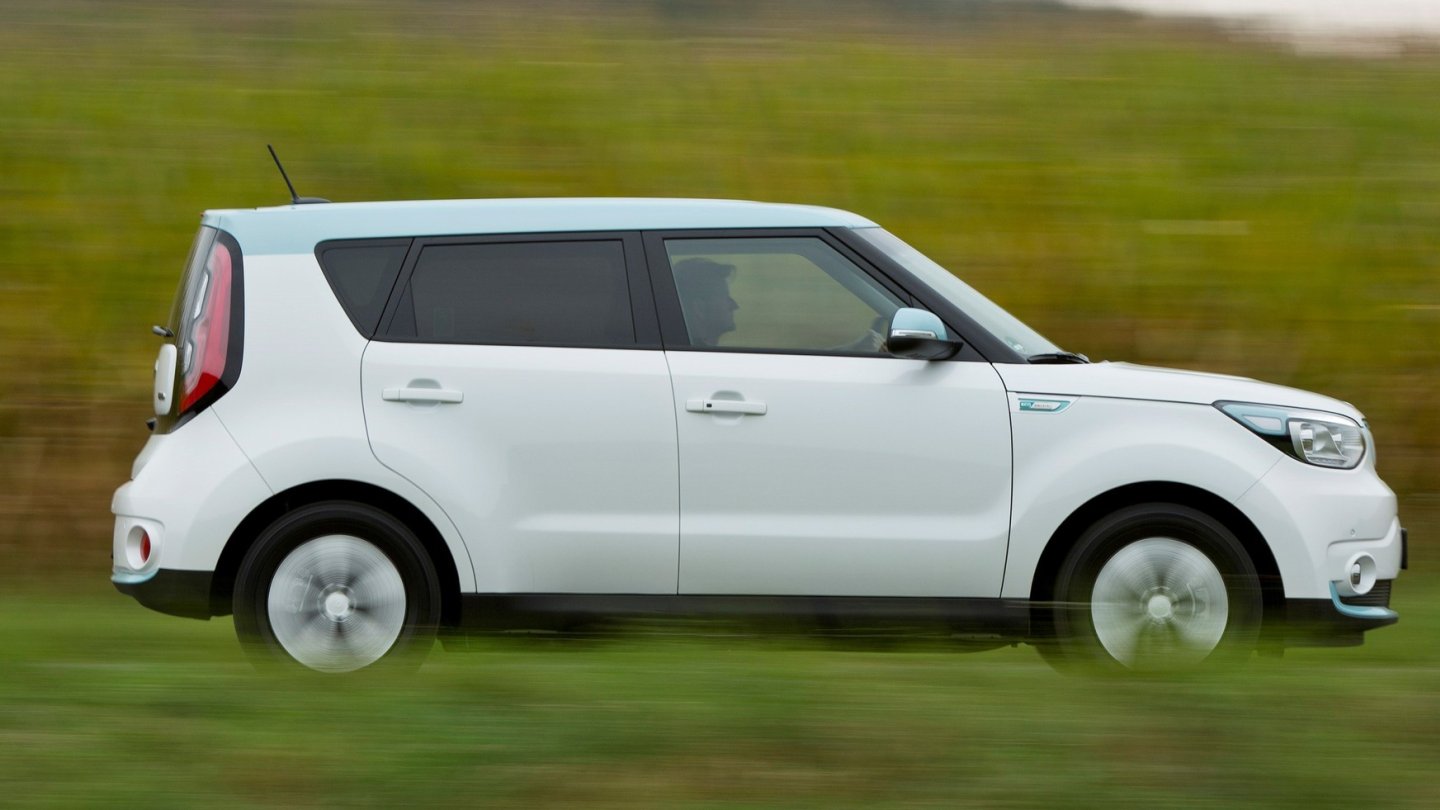 ...und hier der elektrische Kia Soul. Viele gleiche Grundformen.